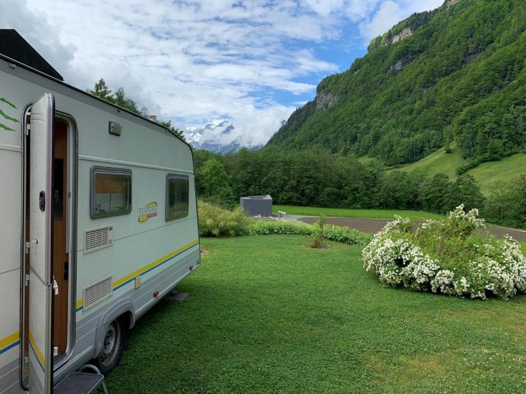 Revier Caravan-Ig Und Cool Hatzingen Exteriér fotografie